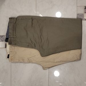 J.Crew 770™ Straight-fit stretch chino pant (2) 30x32 Khaki and Coal J Crew